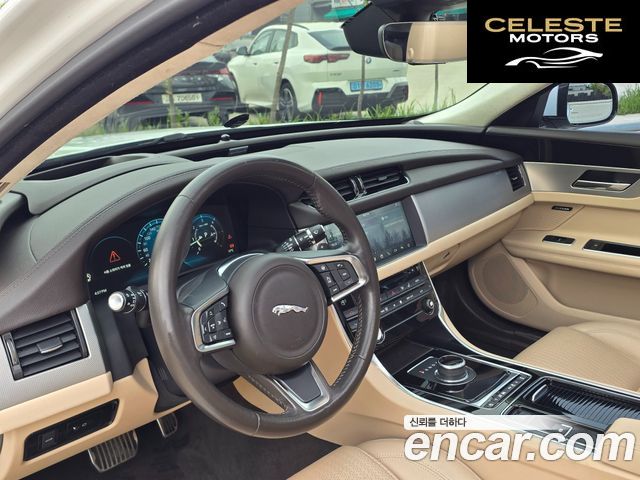 JAGUAR XF (X260) 20d 2019 — photo 24 sur 26