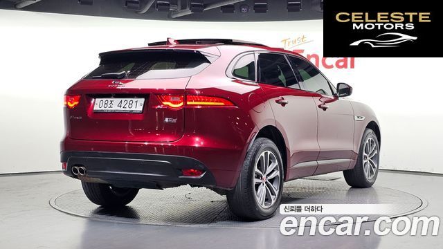 JAGUAR F-PACE 20d R-Sport 2017 — photo 2 sur 20