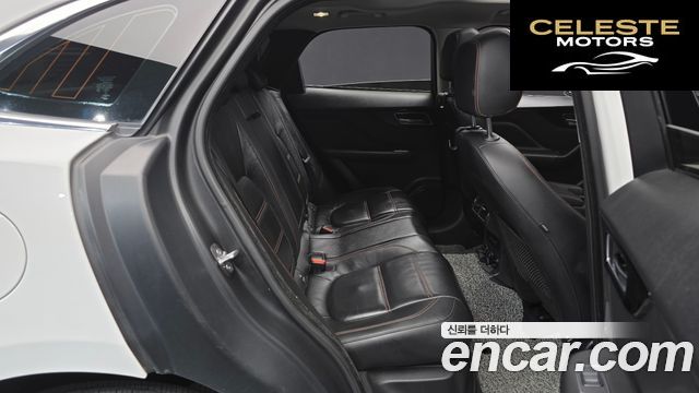 JAGUAR F-PACE 20d 2018 — photo 11 sur 20