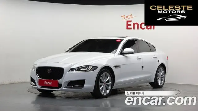 JAGUAR XF (X260) 20d 2019 — photo 35 sur 39