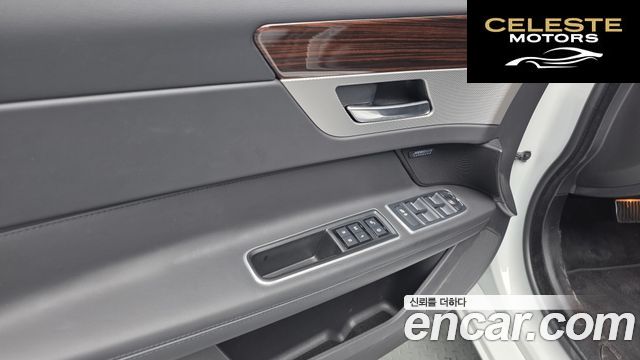JAGUAR XF (X260) 20d 2019 — photo 14 sur 39