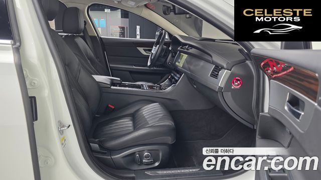 JAGUAR XF (X260) 20d 2019 — photo 17 sur 39