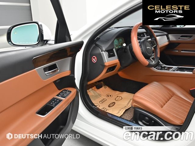 JAGUAR XF (X260) 25t 2018 — photo 11 sur 26