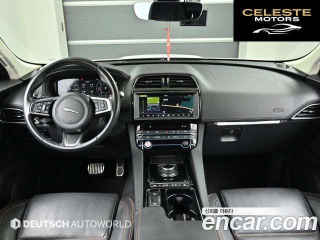 JAGUAR F-PACE 20d 2019 — photo 24 sur 26