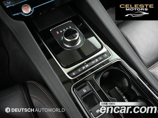 JAGUAR F-PACE 20d 2019 — photo 9 sur 26