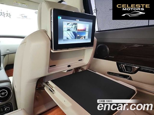 JAGUAR All New XJ 3.0 SC AWD LWB 2017 — photo 15 sur 24