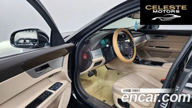 JAGUAR XF (X260) 20d 2018 — photo 13 sur 46