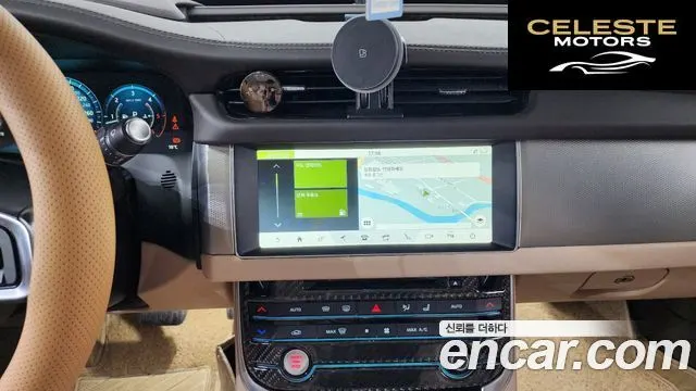 JAGUAR XF (X260) 20d 2018 — photo 18 sur 46