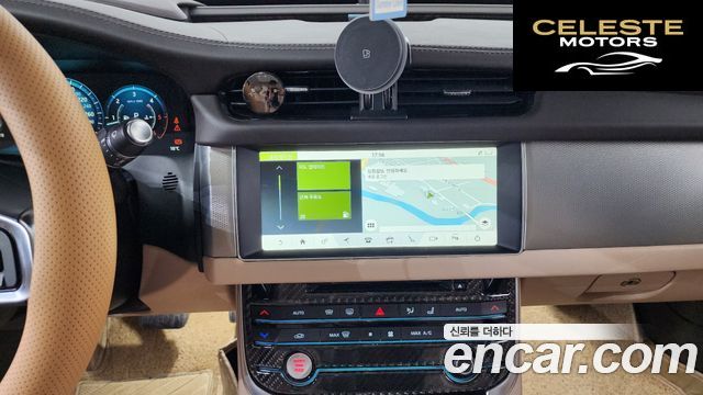 JAGUAR XF (X260) 20d 2018 — photo 18 sur 46