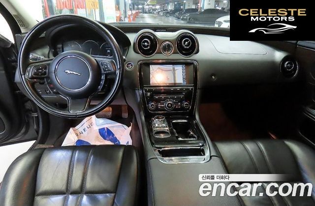 JAGUAR All New XJ 2.0 Luxury SWB 2015 — photo 10 sur 26