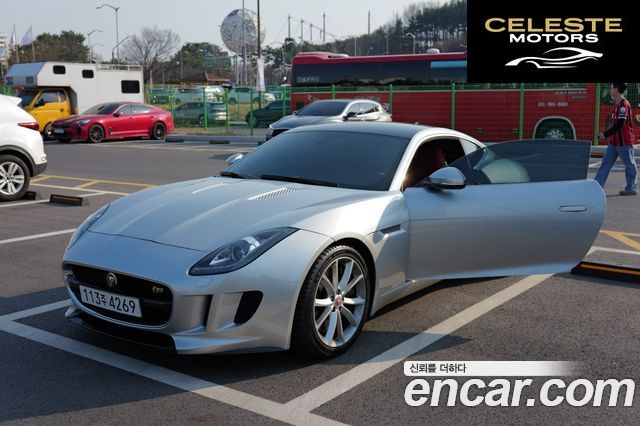 JAGUAR F-TYPE 3.0 S Coupé 2017 — photo 12 sur 17