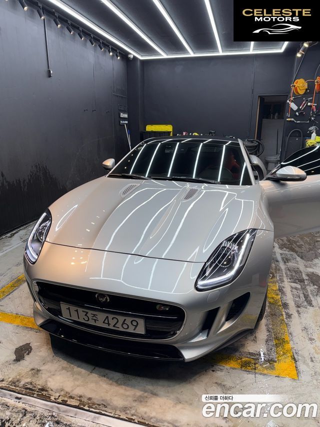 JAGUAR F-TYPE 3.0 S Coupé 2017 — photo 9 sur 17