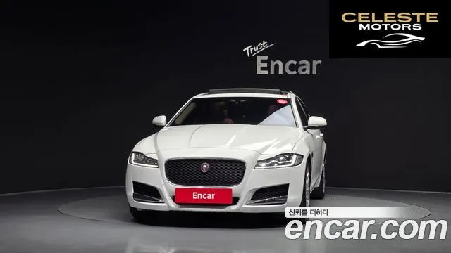 JAGUAR XF (X260) 20d 2018 — photo 3 sur 36
