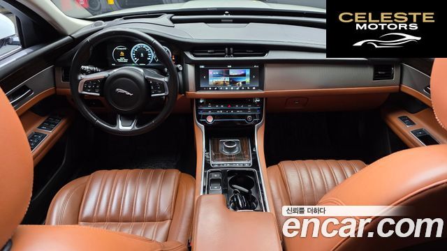 JAGUAR XF (X260) 20d 2018 — photo 10 sur 36