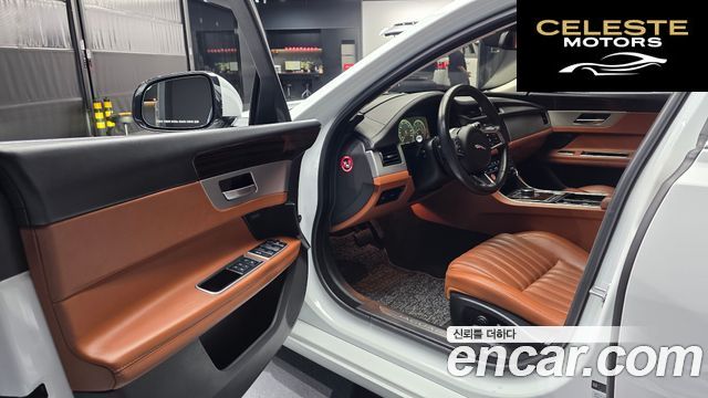 JAGUAR XF (X260) 20d 2018 — photo 13 sur 36