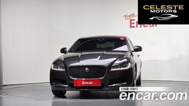 JAGUAR XF (X260) 25t AWD 2018 — photo 3 sur 20