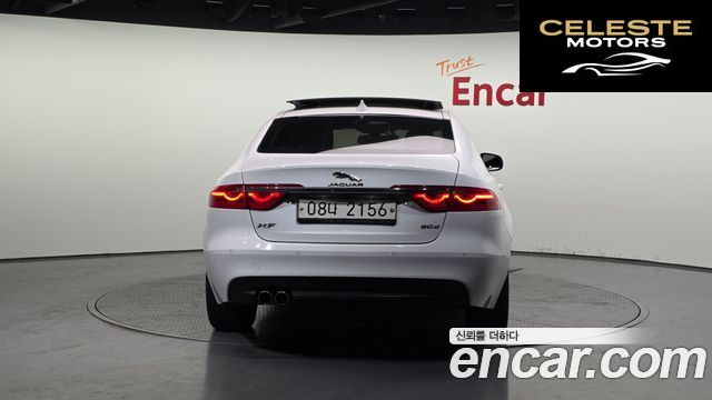JAGUAR XF (X260) 20d 2018 — photo 4 sur 20