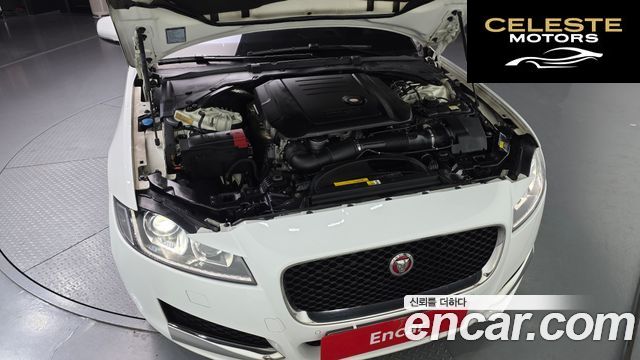 JAGUAR XF (X260) 20d 2018 — photo 6 sur 20