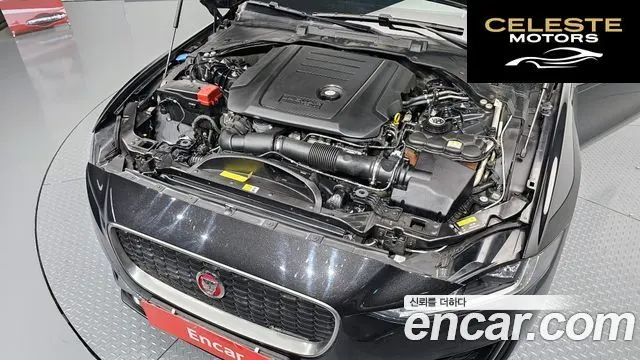 JAGUAR XE D180 R-Dynamic S 2020 — photo 10 sur 38