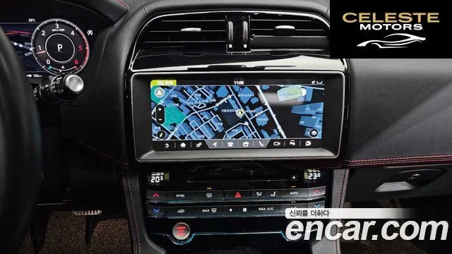 JAGUAR F-PACE 20d R-Sport 2019 — photo 20 sur 37