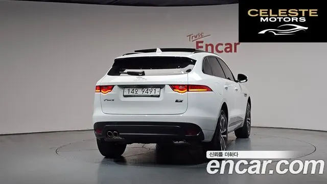 JAGUAR F-PACE 20d R-Sport 2019 — photo 3 sur 37