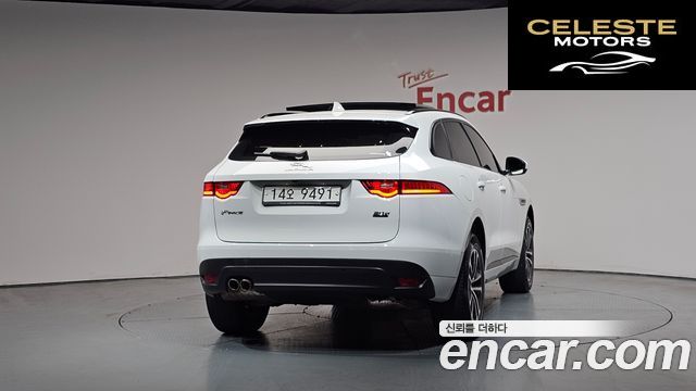 JAGUAR F-PACE 20d R-Sport 2019 — photo 3 sur 37