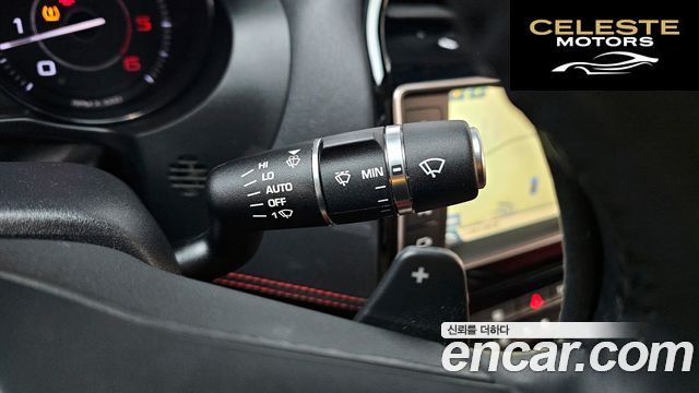 JAGUAR XE 20d RSport 2016 — photo 17 sur 26