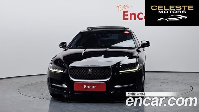 JAGUAR XE 20d RSport 2016 — photo 3 sur 26