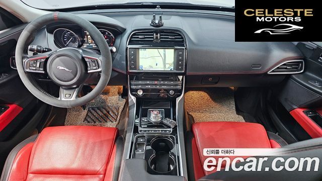 JAGUAR XE 20d RSport 2016 — photo 7 sur 26