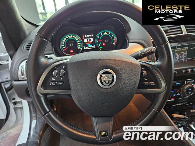 JAGUAR XKR 5.0 Cabriolet 2012 — photo 9 sur 26