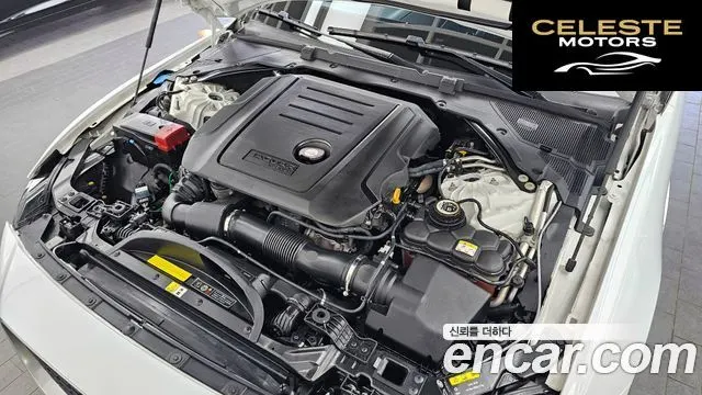 JAGUAR XE D180 R-Dynamic S 2020 — photo 6 sur 32
