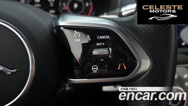 JAGUAR XE D180 R-Dynamic S 2020 — photo 29 sur 38