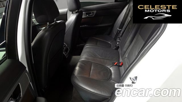 JAGUAR New XF 2.0 Luxury 2015 — photo 11 sur 20