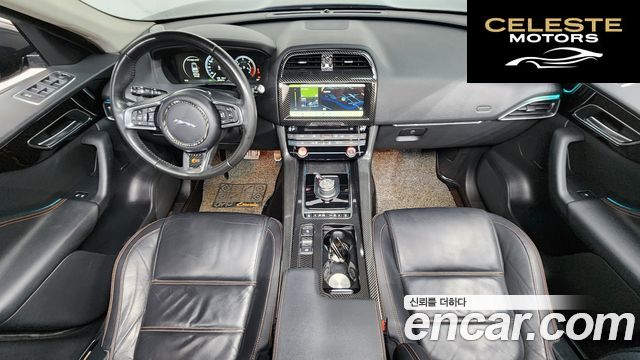 JAGUAR F-PACE 20d 2018 — photo 7 sur 20