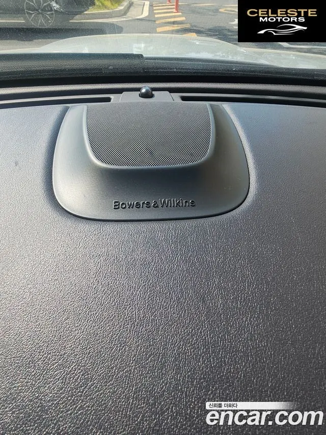 JAGUAR New XF 5.0 Premium 2012 — photo 12 sur 18
