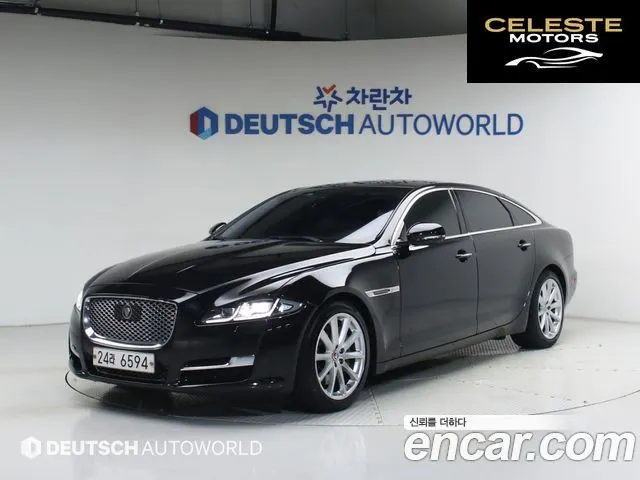JAGUAR All New XJ 3.0D Premium Luxury LWB 2016 — photo 1 sur 26