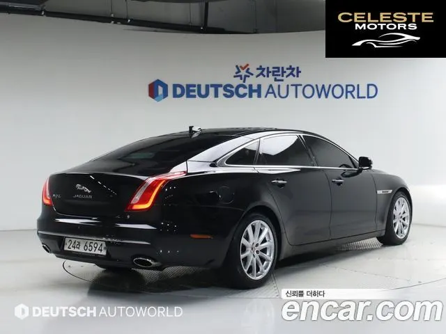 JAGUAR All New XJ 3.0D Premium Luxury LWB 2016 — photo 2 sur 26
