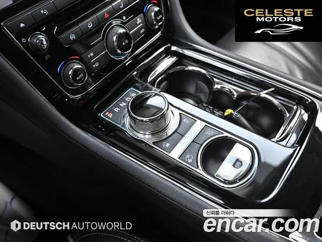 JAGUAR All New XJ 3.0D Premium Luxury LWB 2016 — photo 9 sur 26