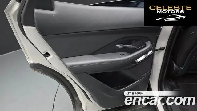 JAGUAR E-PACE P250 S 2018 — photo 15 sur 40