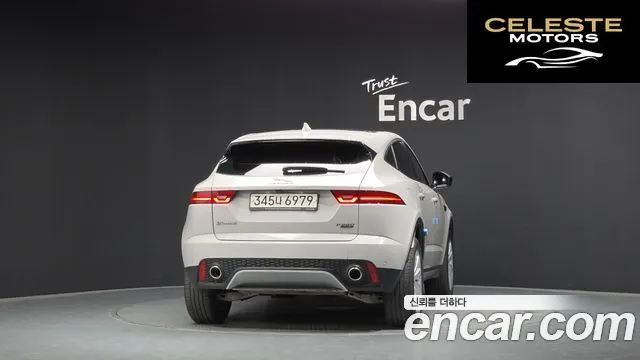 JAGUAR E-PACE P250 S 2018 — photo 4 sur 40