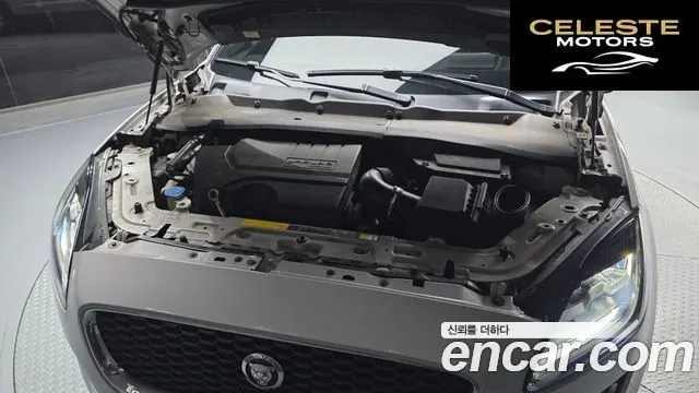 JAGUAR E-PACE P250 S 2018 — photo 6 sur 40