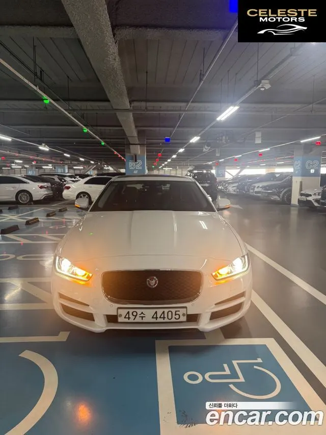 JAGUAR XE 20d 2017 — photo 2 sur 12