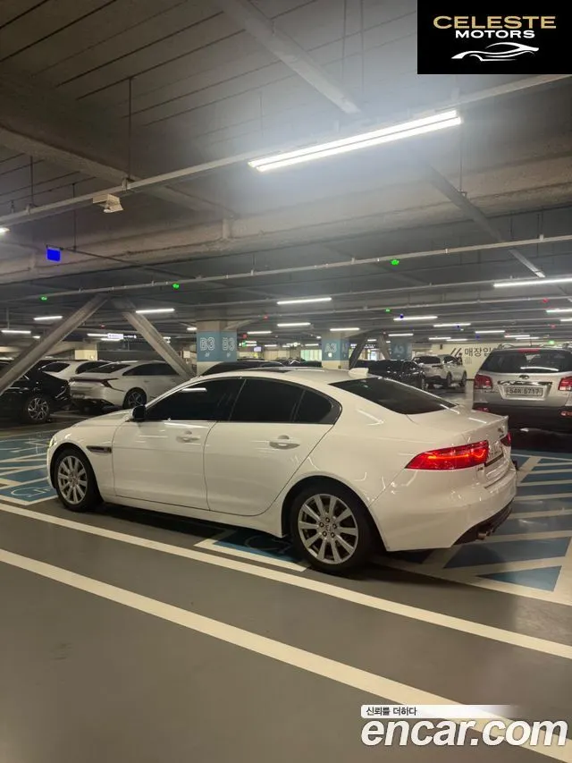 JAGUAR XE 20d 2017 — photo 3 sur 12