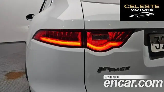 JAGUAR F-PACE 20d 2019 — photo 8 sur 34