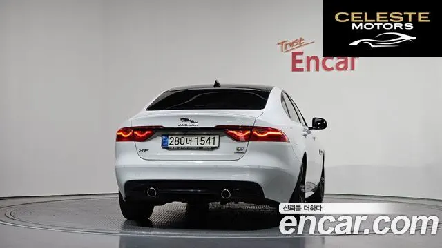 JAGUAR XF (X260) 3.0 S AWD 2017 — photo 4 sur 26