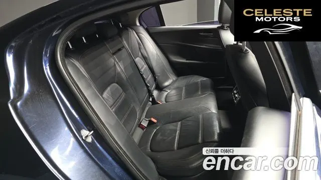 JAGUAR XE 20d 2017 — photo 12 sur 20