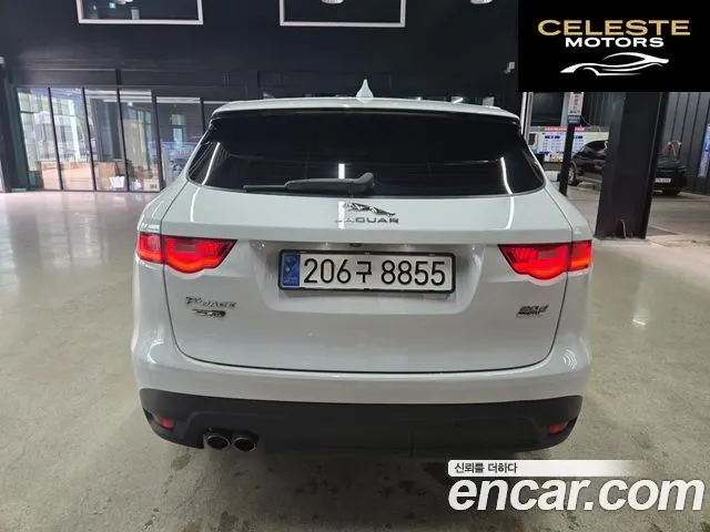 JAGUAR F-PACE 20d 2018 — photo 9 sur 24