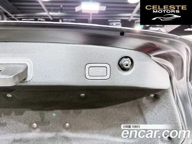 JAGUAR All New XJ 2.0 Luxury LWB 2013 — photo 19 sur 26