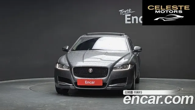 JAGUAR XF (X260) 20d 2018 — photo 3 sur 20