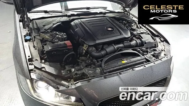 JAGUAR XF (X260) 20d 2018 — photo 6 sur 20